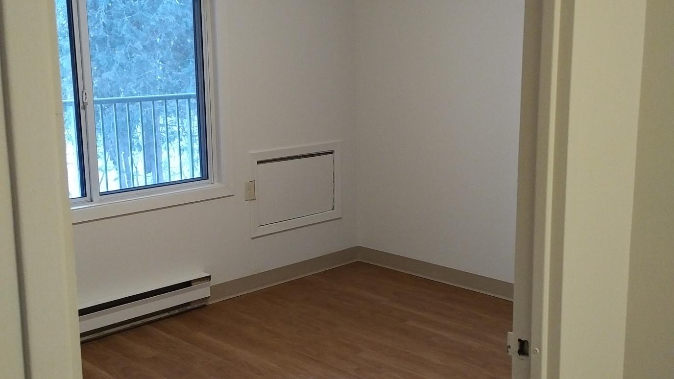 450 Albery Street Bedroom Unit View