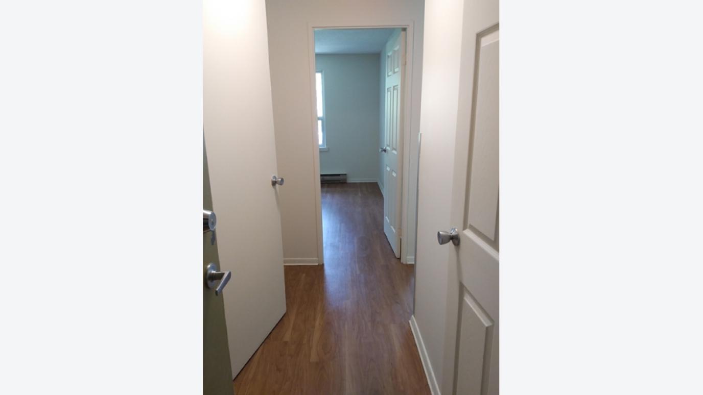 Entryway view