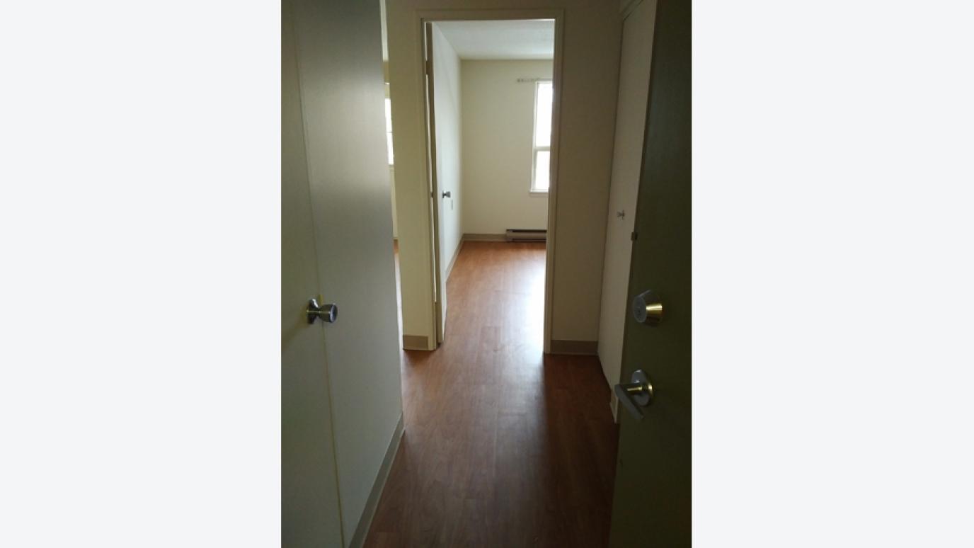 Entryway view