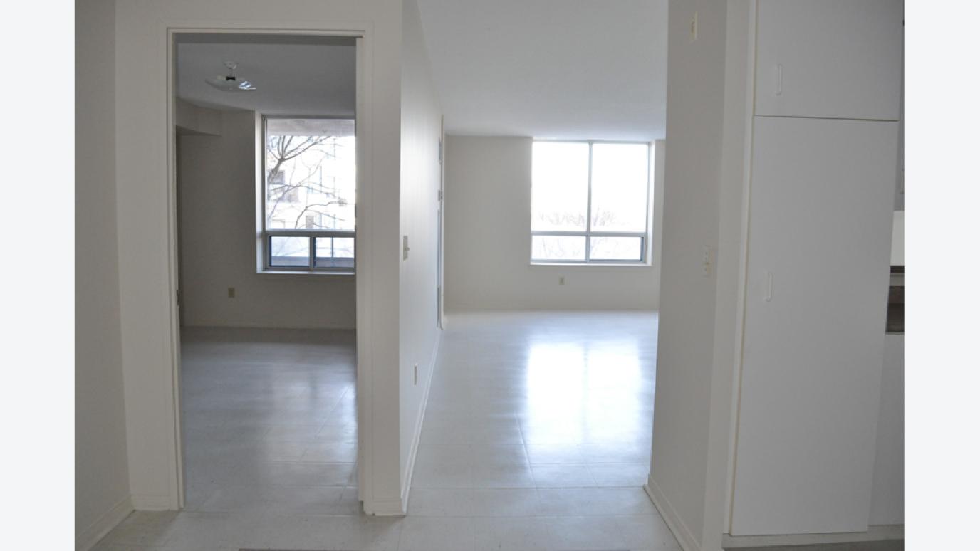 Entryway view