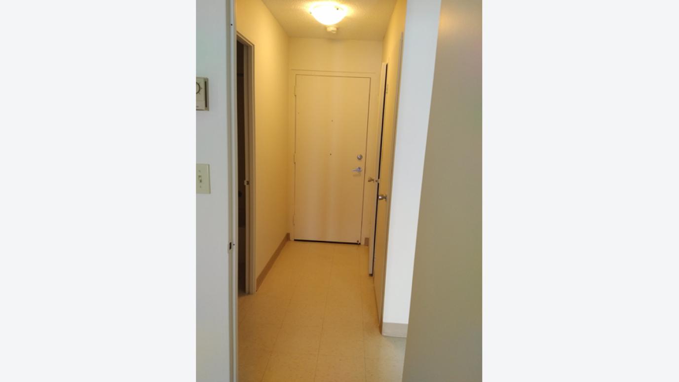 Entryway view