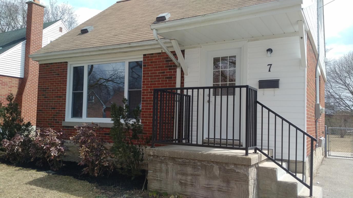 font view of a Vancouver Dr Unit